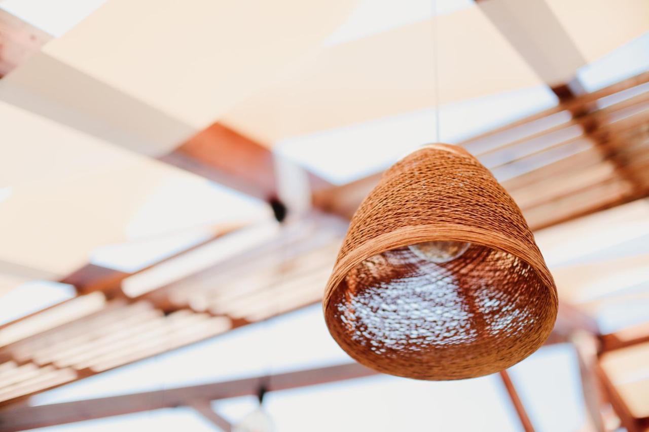 Klajdi Resort & Spa โกเลม ภายนอก รูปภาพ A pendant light