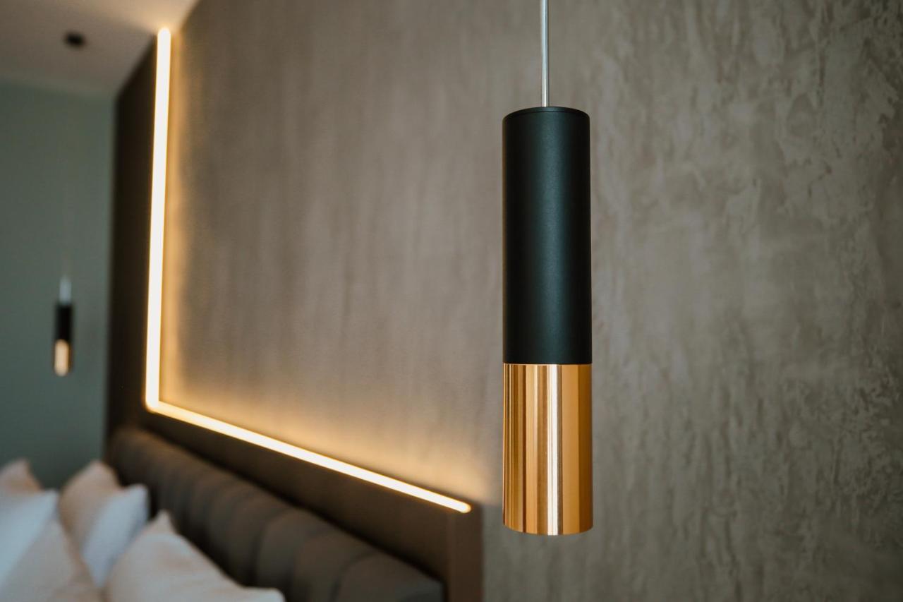 Klajdi Resort & Spa โกเลม ภายนอก รูปภาพ A pendant light