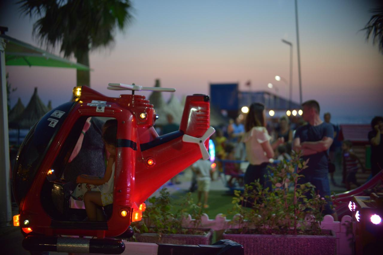Klajdi Resort & Spa โกเลม ภายนอก รูปภาพ A drone taxi in Dubai